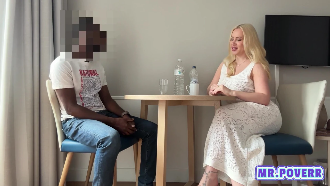 Big ass tinder girl getting fucked by bbc – kiara Lord